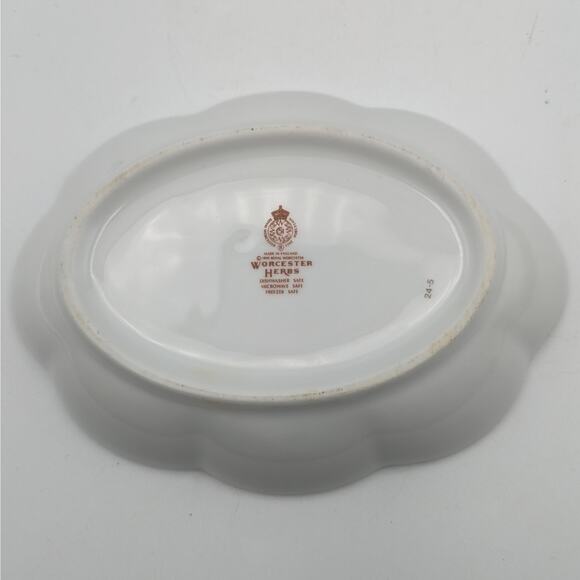 1990 Royal Worcester Herbs Porcelain Replacement Bay Scalloped Bowl Dish Vintage - Picture 2 of 5